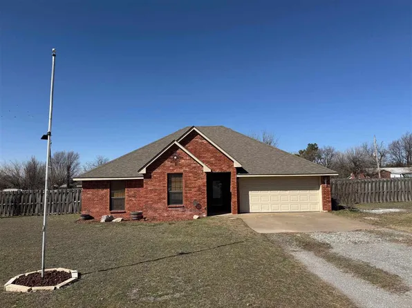 609 Shady Oak, Fletcher, OK 73541