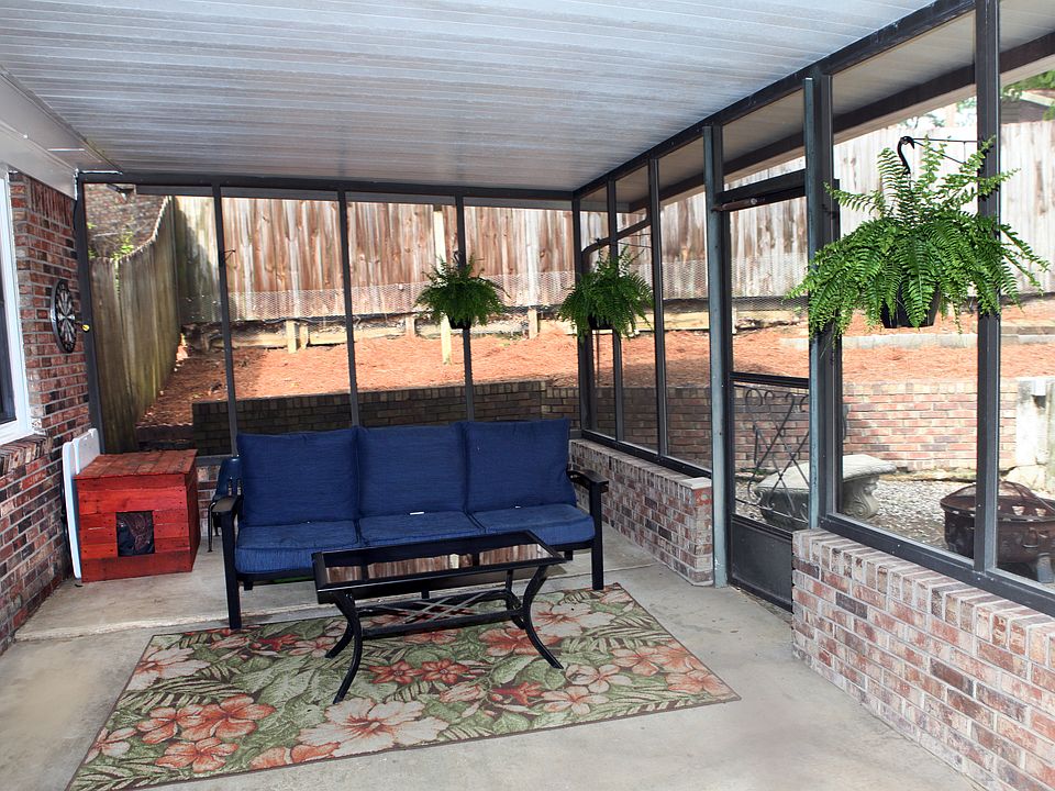 2nd image of 3602 Ginger Dr