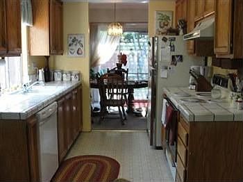 3rd image of 2228 Americana Dr