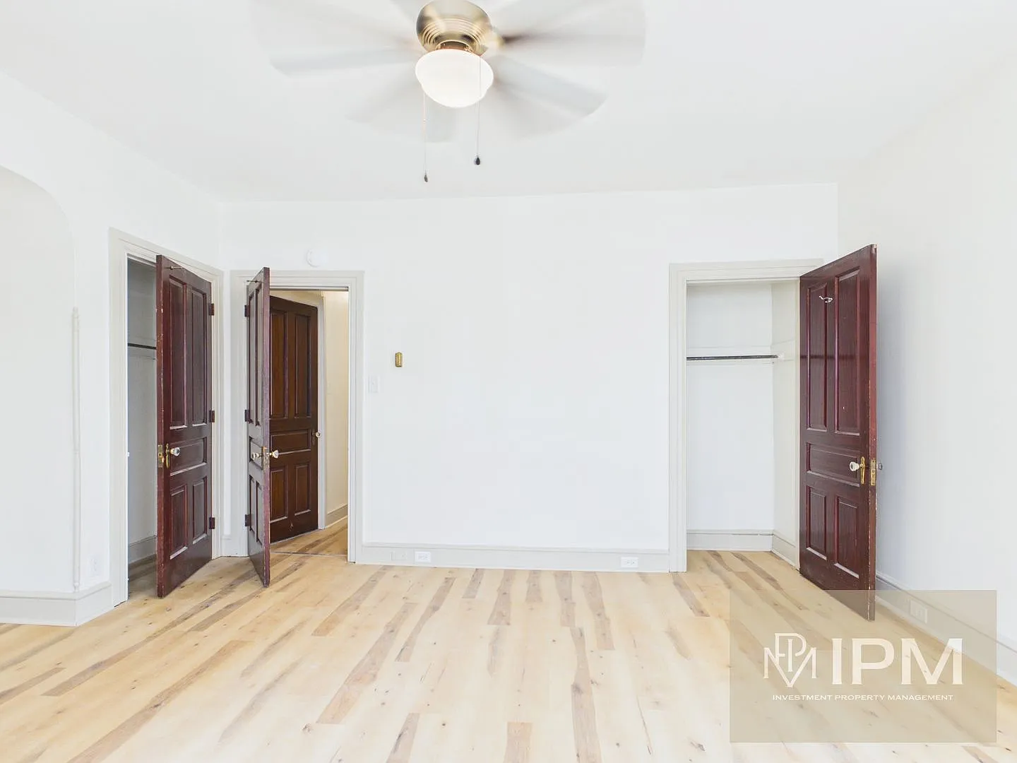 750 Madison Ave — Photo 3