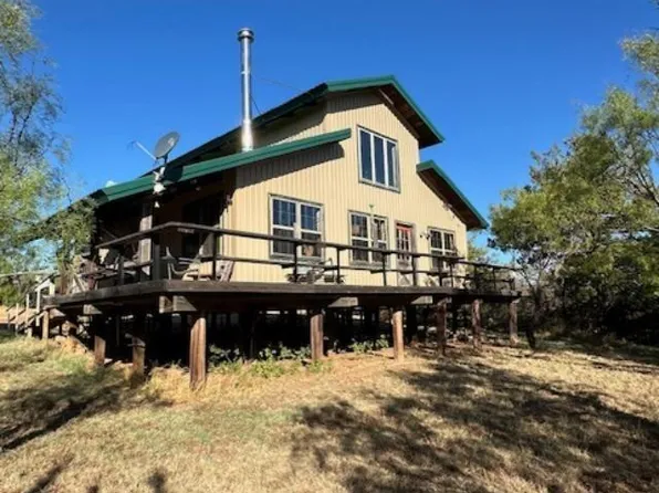 9 Mesquite Loop, Roaring Springs, TX 79256