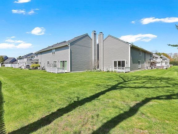 3rd image of 84 Chapin Greene Dr #84