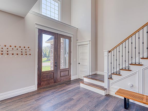 5th image of 6568 Woodland Springs Dr