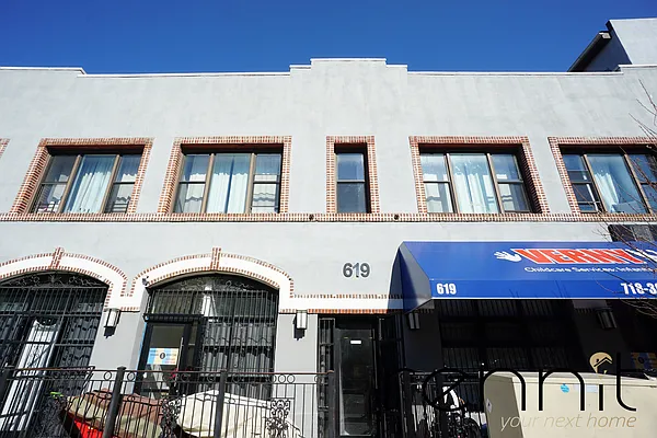 Rented by Rennit Inc. | media 11