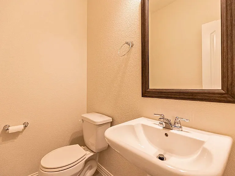 27910 Dana Creek Dr — Photo 32