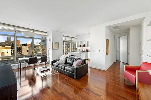 Sold by Compass | media 1