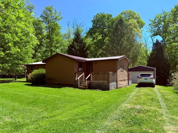 7094 Cedar Trl, Hillsboro, OH 45133