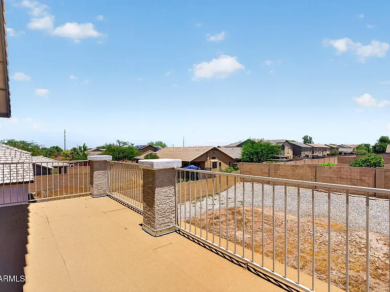 7823 S 48th Ln — Photo 20