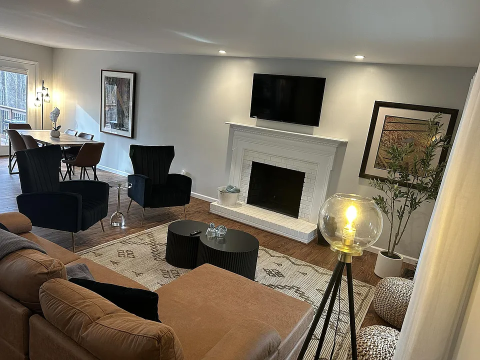 207 Wolverine Rd
