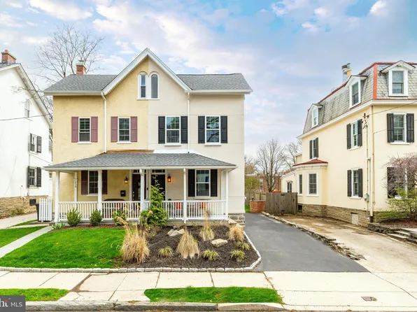 208 E Evergreen Ave, Philadelphia, PA 19118