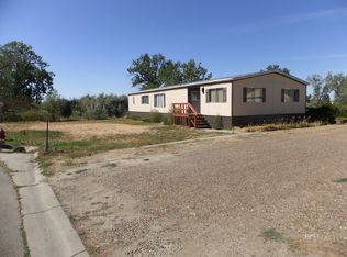 10 Willow Cir, Miles City, MT 59301