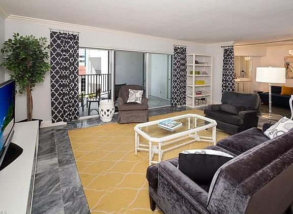 4th image of 3951 Gulf Shore Blvd N APT 403
