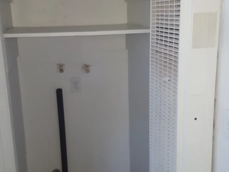 5815 Grove Ave #1-A — Photo 18
