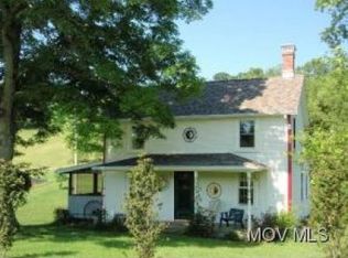475 Jet Hill Rd, Marietta, OH 45750