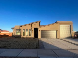 231 S 700 W, Ivins, UT 84738
