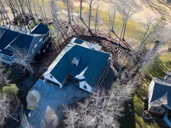 232 Forest Hill Dr, Crossville, TN 38558