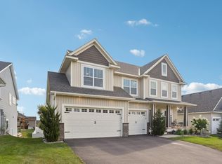 8266 200th St W, Lakeville, MN 55044