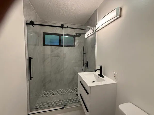 1433 Stahl St, San Jose, CA 95122