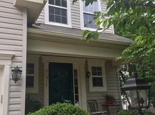21517 Thornhill Pl, Ashburn, VA 20148