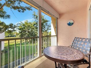 (Undisclosed Address), NAPLES, FL 34105