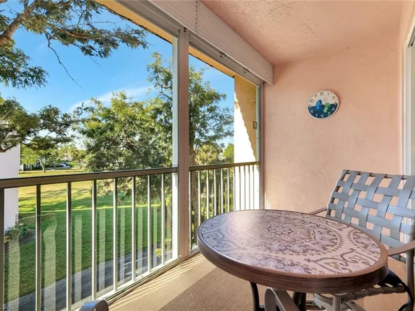 (undisclosed Address), NAPLES, FL 34105