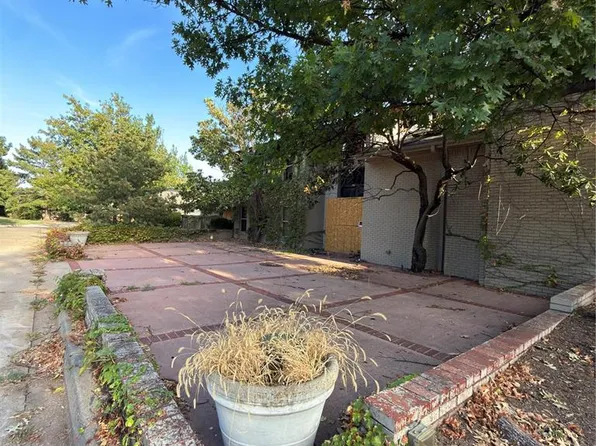 6219 Riviera Dr, Oklahoma City, OK 73112