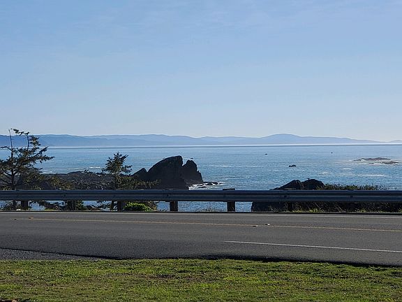 2nd image of 1607 S Pebble Beach Dr