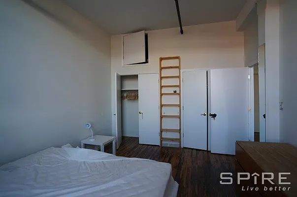 Rented by Spire Group | media 9