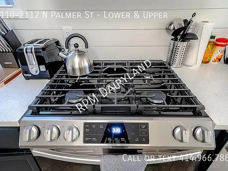 2110-2112 N Palmer St #LOWER UPPER — Photo 9