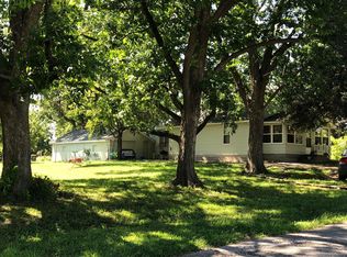 2624 N 155th Ter, Basehor, KS 66007