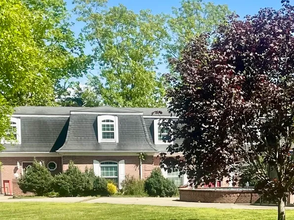 390 Fountain Way, Somerset, KY 42501