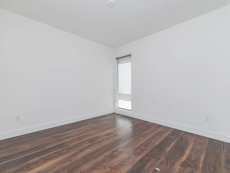 6016 W Beachwood Ln — Photo 16