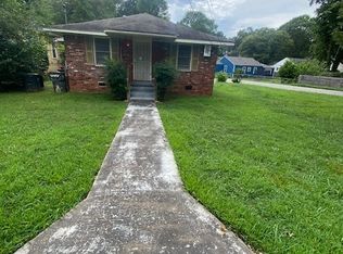3155 Church St, East Pt, GA 30344