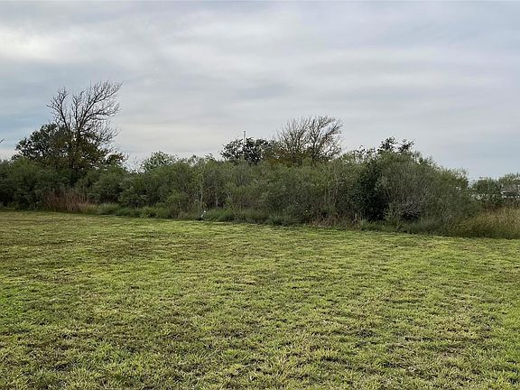 2nd image of 0 Bastrop St