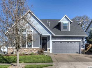 911 Pintail St, Silverton, OR 97381