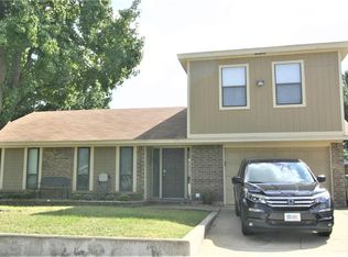 514 Price Dr, Lewisville, TX 75067