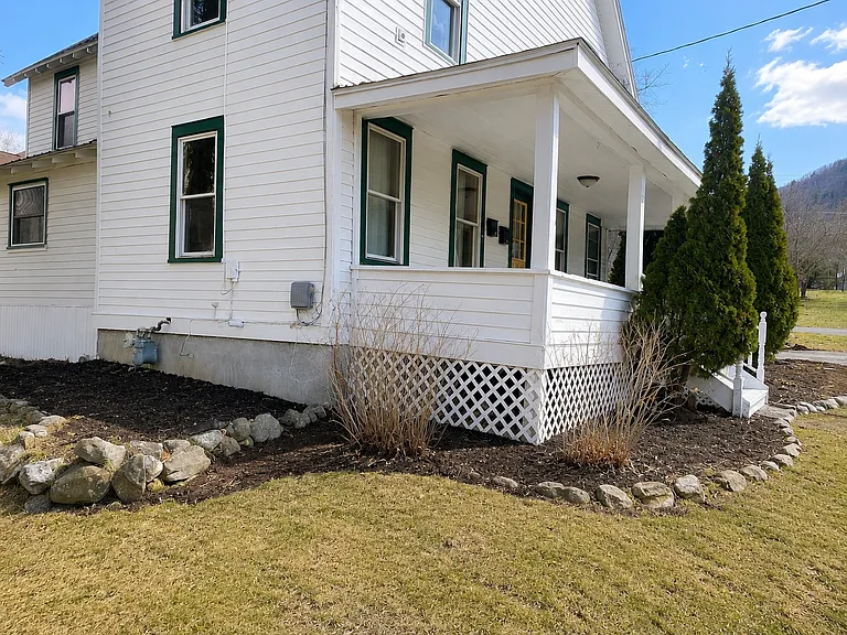 21 Mohican St #3 — Photo 17