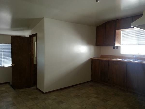 1st image of 3933 Tampico Ave