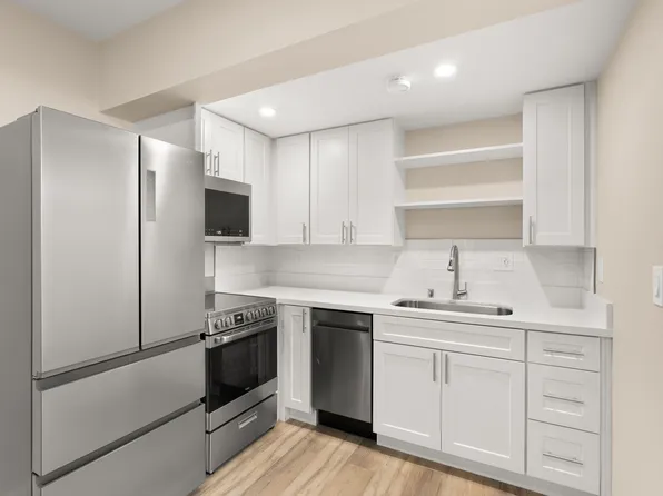 University Crest Apartments - Near UCR