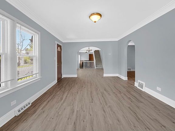 2nd image of 13901 S Michigan Ave