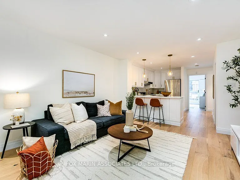 33 Massey St #4 — Photo 1