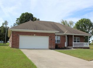 329 Bocote Dr, Berea, KY 40403