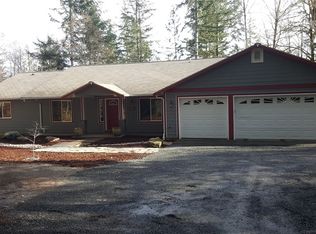 460 E Hardings Hill Rd, Allyn, WA 98524