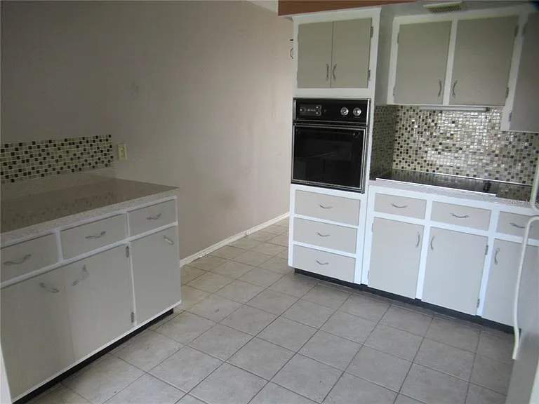 2466 Ecuadorian Way #32 — Photo 10