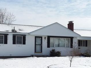 41 Bayberry Rd, Newington, CT 06111