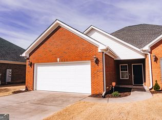 106 Kensington Dr SE, Calhoun, GA
