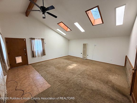 11th image of 113 Wingfield St
