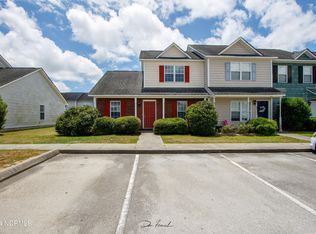 201 Ashwood Dr, Jacksonville, NC 28546