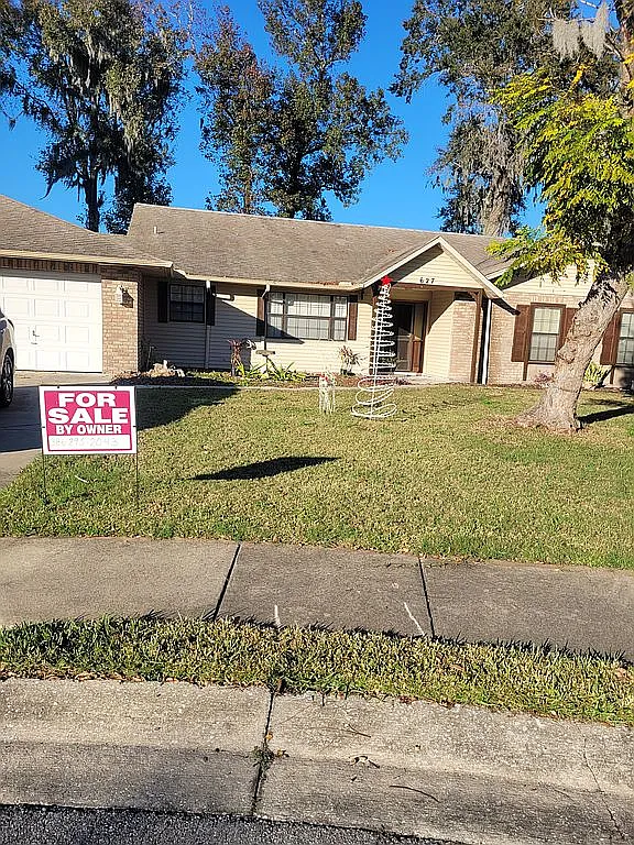 627 Ipswich Ln, Port Orange FL - Owner Finance Home