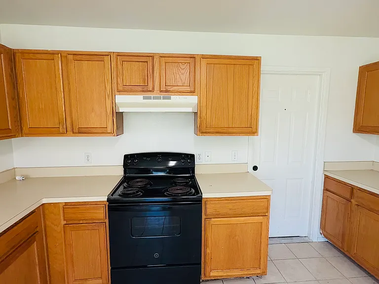 7632 Livvie Meador Ln — Photo 11